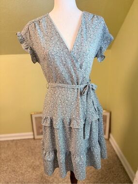 Monteau Los Angeles Faux Wrap Dress Jane Austen Ditsy Floral Fairycore